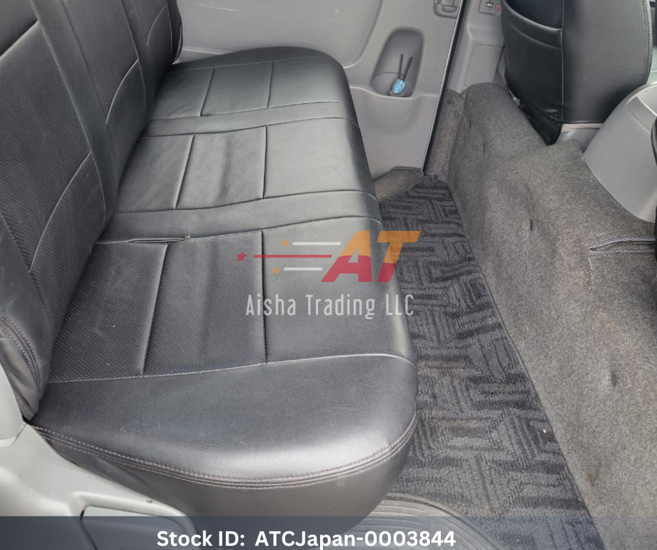 2010 Toyota Hiace Van